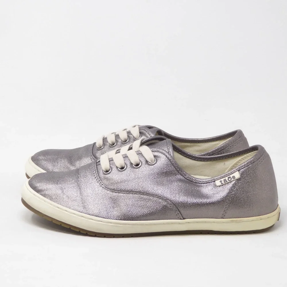 Taos Womens Guest Star Sneakers Pewter Metallic Canvas 9